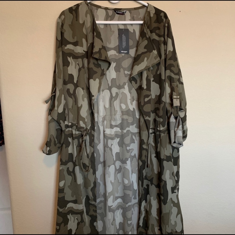 Camouflage cover up 1 XL